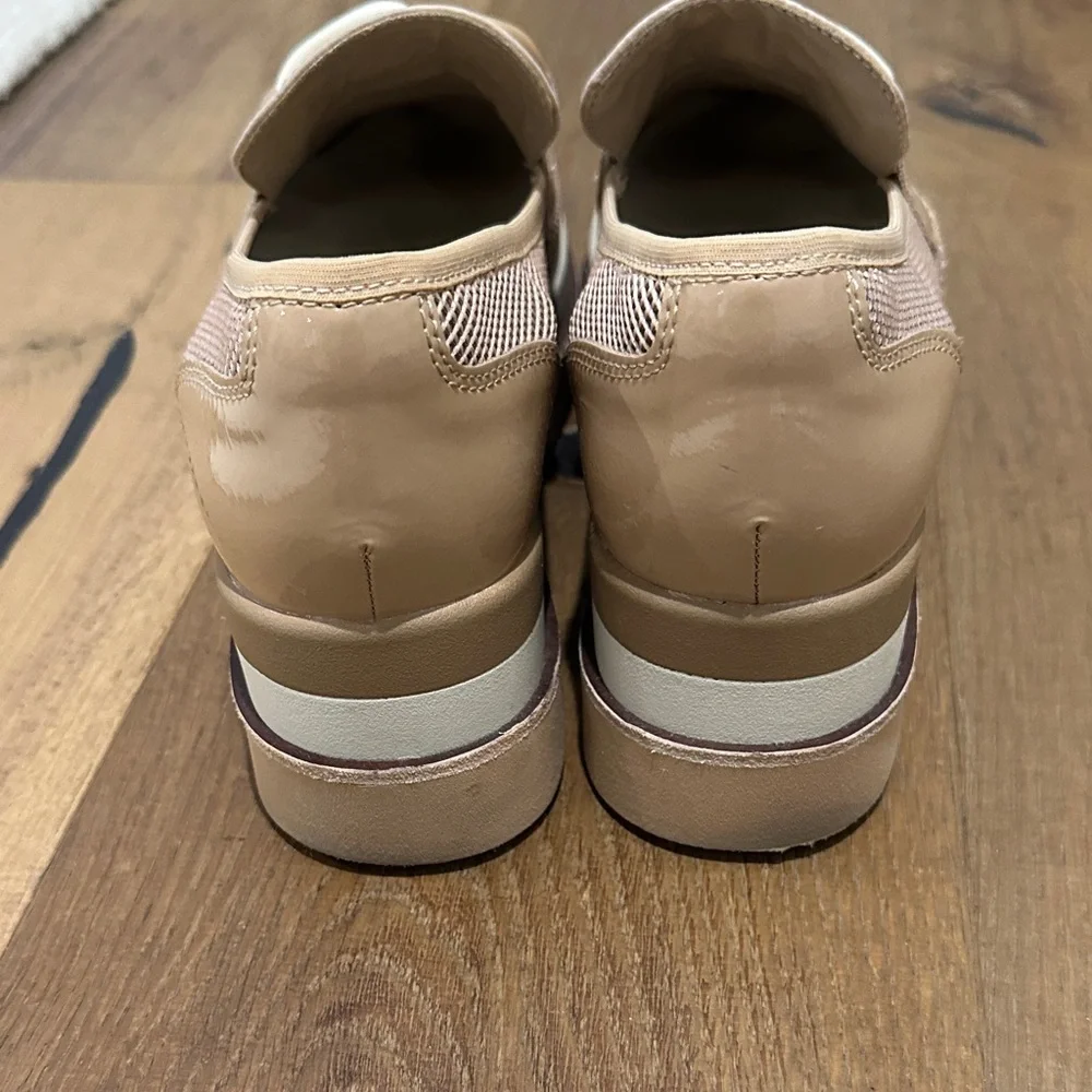 Dolce Vita Beige and Cream Loafers - Picture 6 of 8